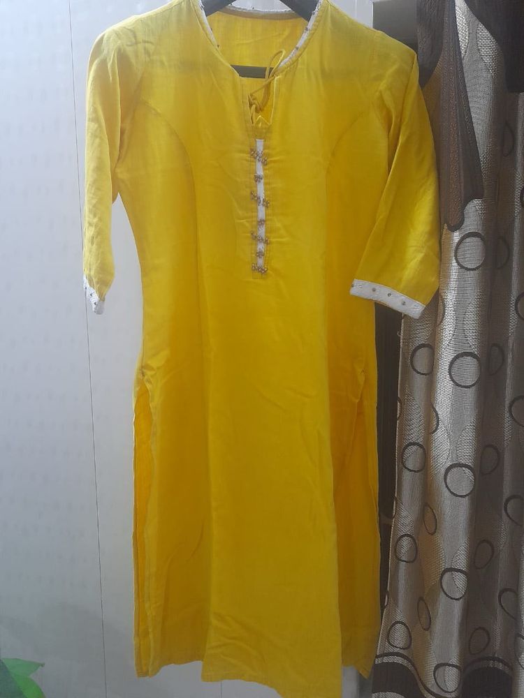 Women Beautiful Kurti