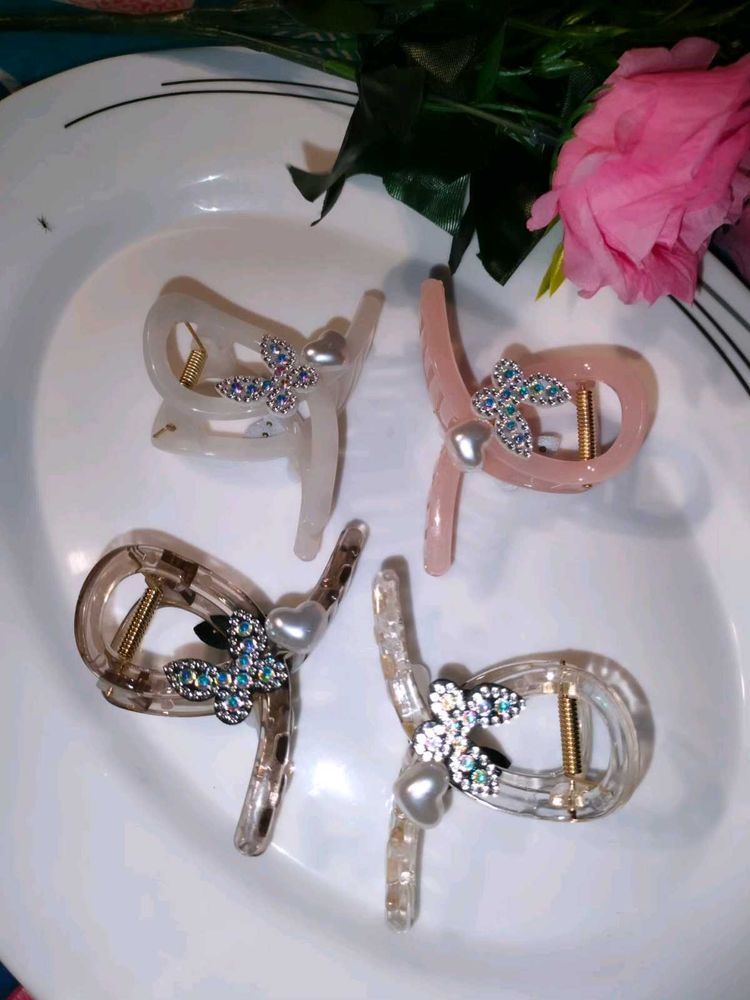 Stylish Hair Clips 4 piece