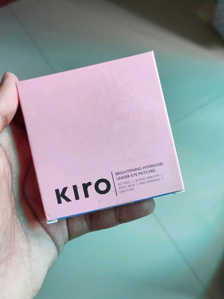 Kiro Brightening Eye Patches With Retinol &amp; Caffei