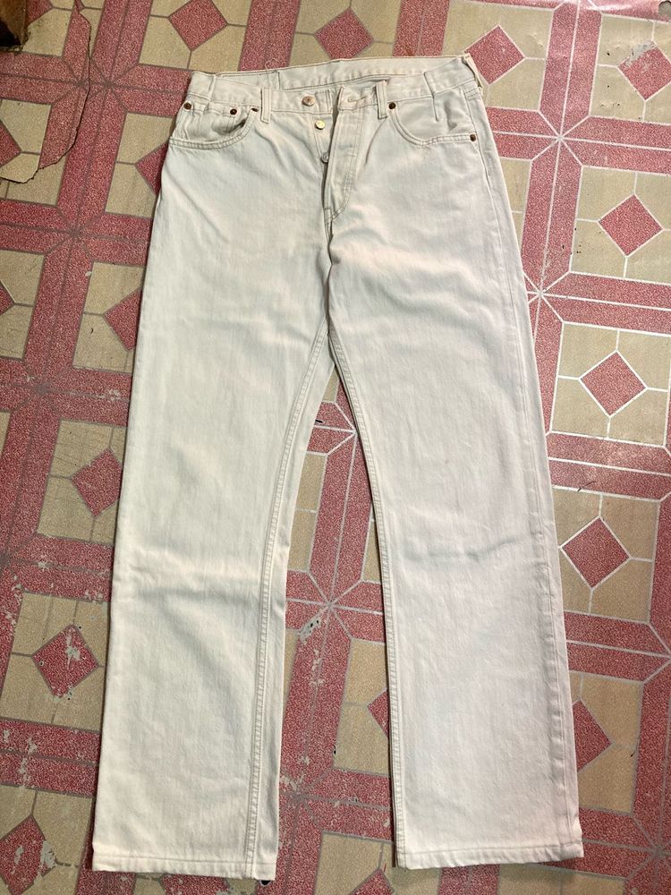 Levis Jeans