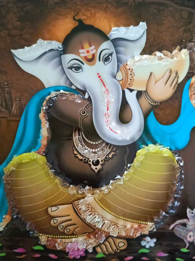 Lord Ganesha Showpiece