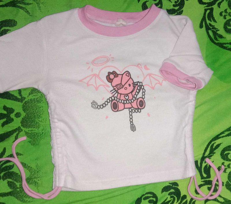 Hello Kitty Y2K Crop Top / black and white striped