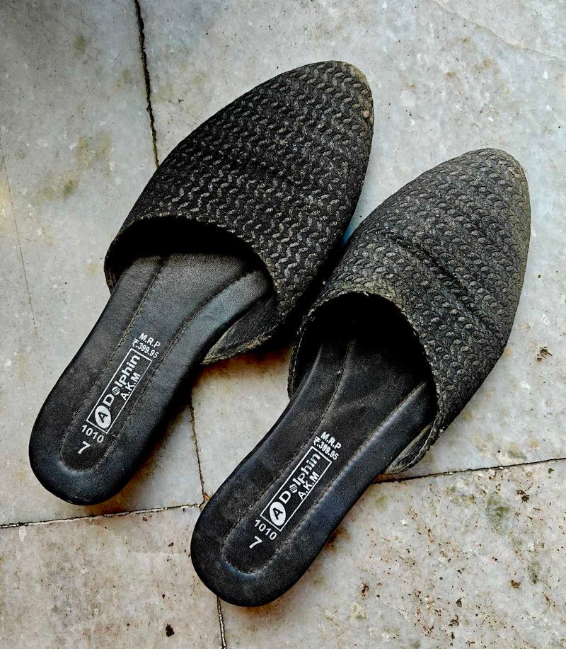 Black Flats