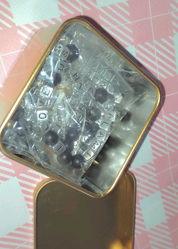 Bracelet &amp; Small Box