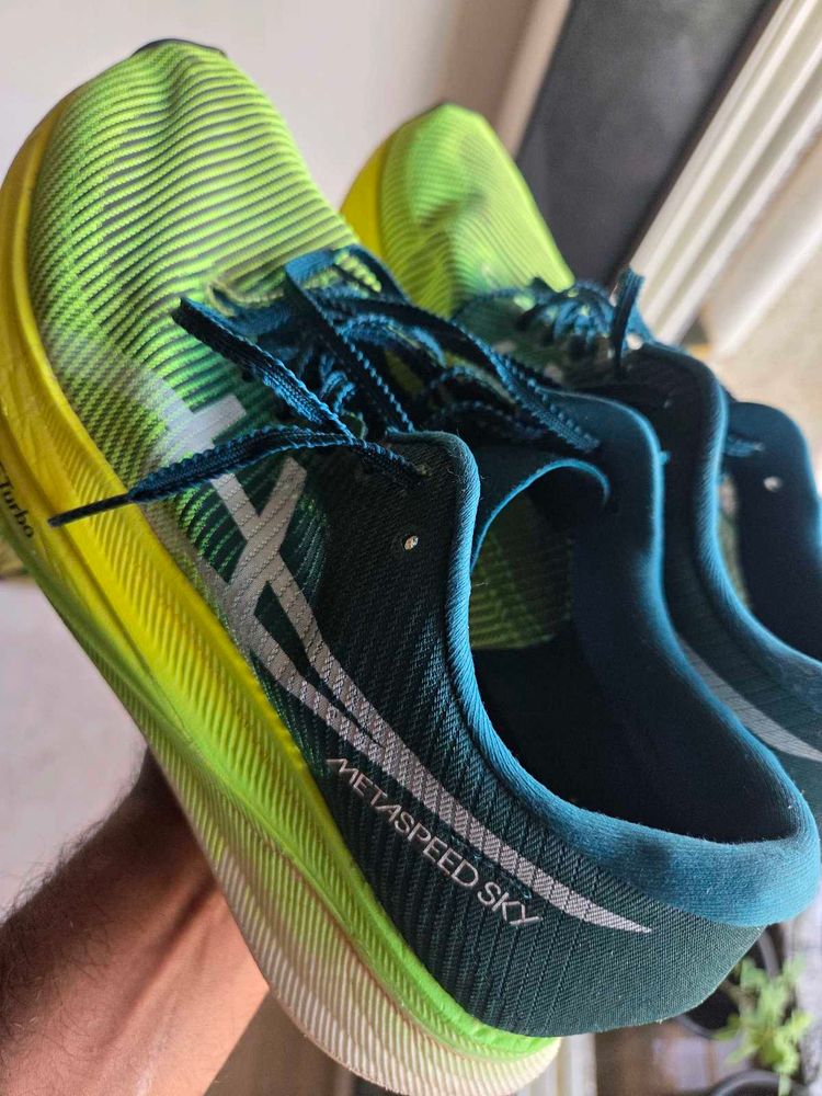 ASICS Metaspeed Sky+ running shoe.
