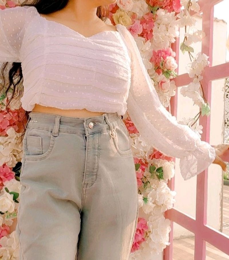 Wide Leg Jeans With White Crop Top