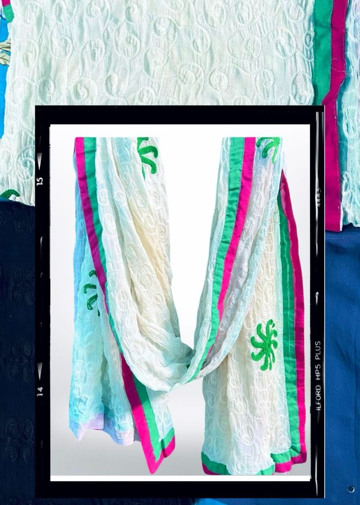 3 Dupattas(White, Blue, Black)at just ₹229👀
