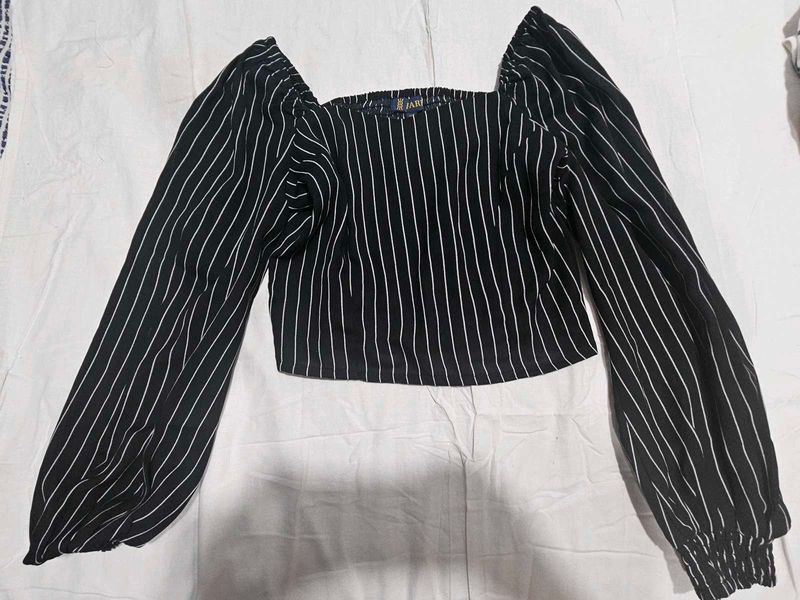 Striped Long Sleeve Crop Top