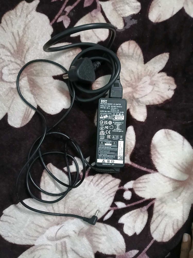 Laptop Charger Good Condition Properly Working