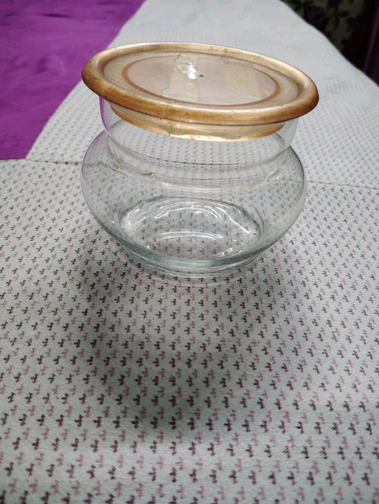 Glass Bowl/Jar Wid Airtight Lid