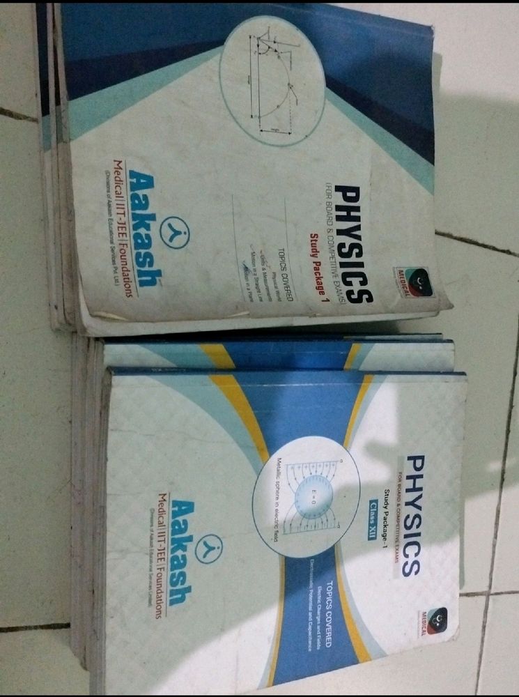 Aakash 11th 12th Physics Study Package For NEET