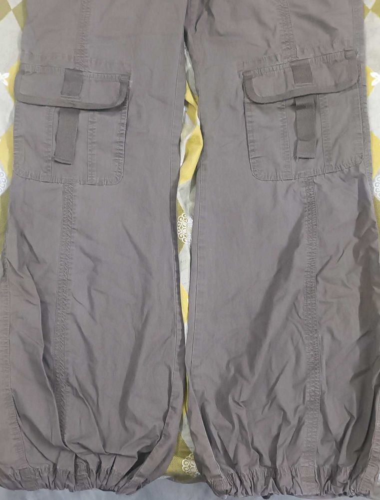 Green Cargo Pants