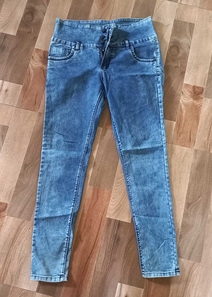 Stylish High Waisted Jeans