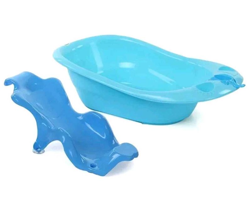 Bath tub for upto 2 year kids