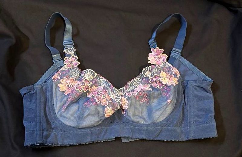 Floral Embroidered Bra