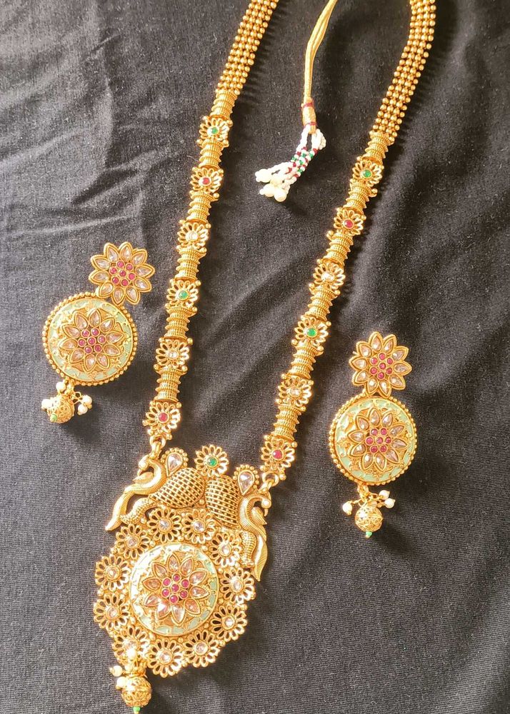 Long Necklace Look A Like Gold