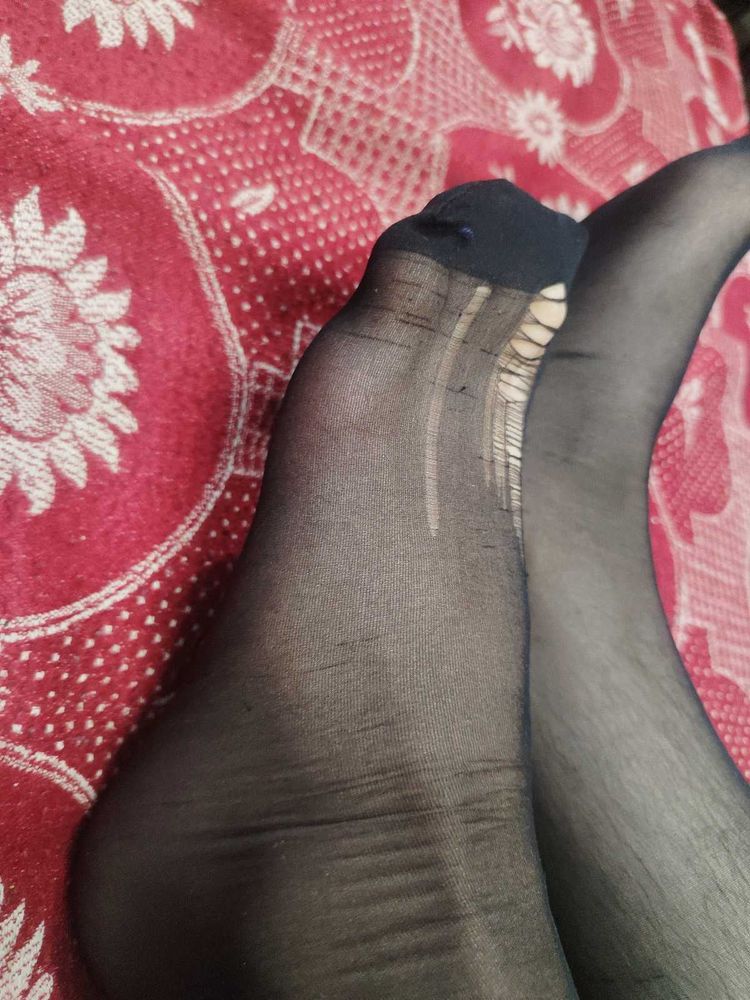 Ripped Black Full Stockings