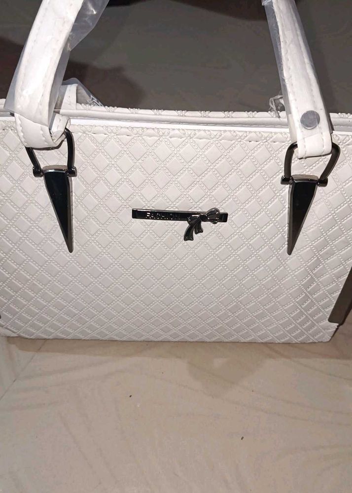 Stylish White Handbag