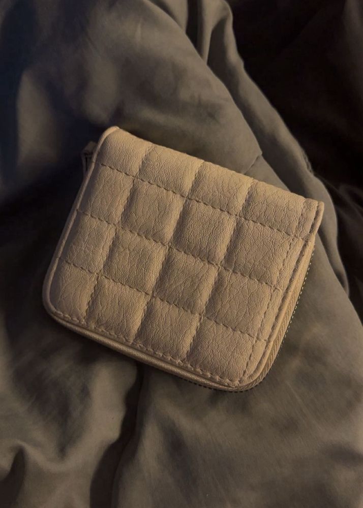 beige wallet