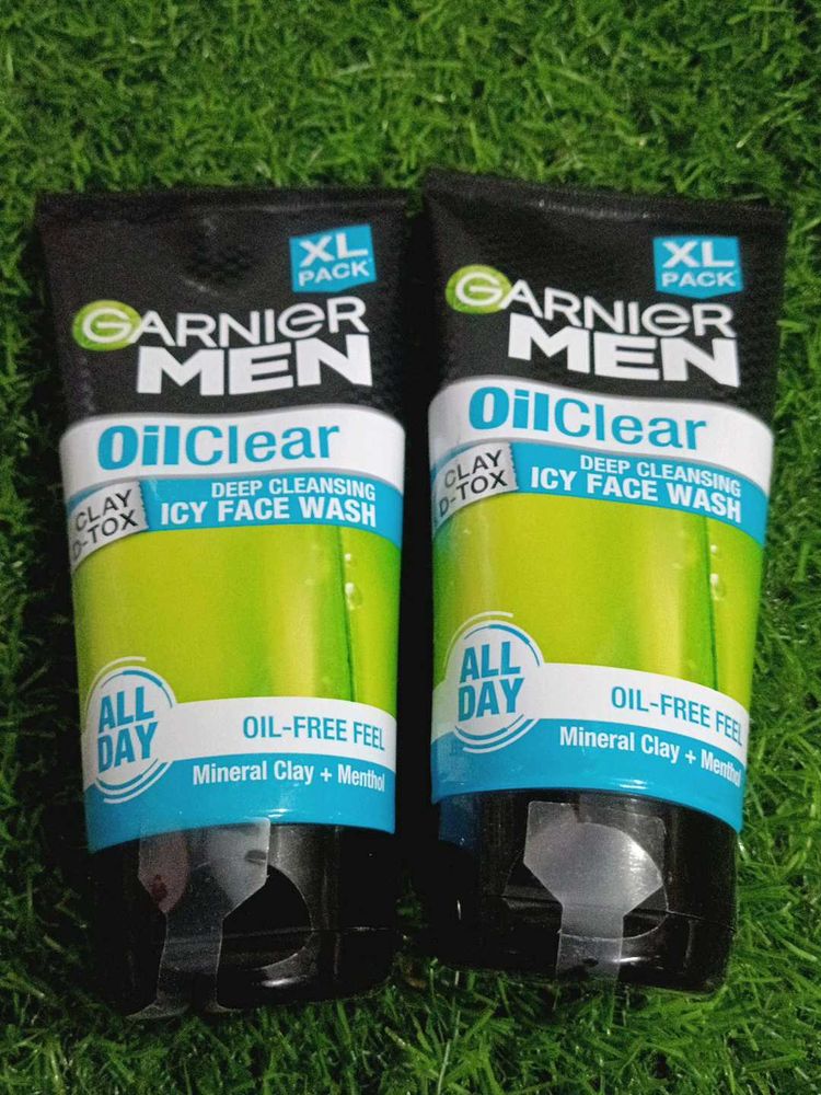 2 Garnier Men Oil Clear Icy Face Wash