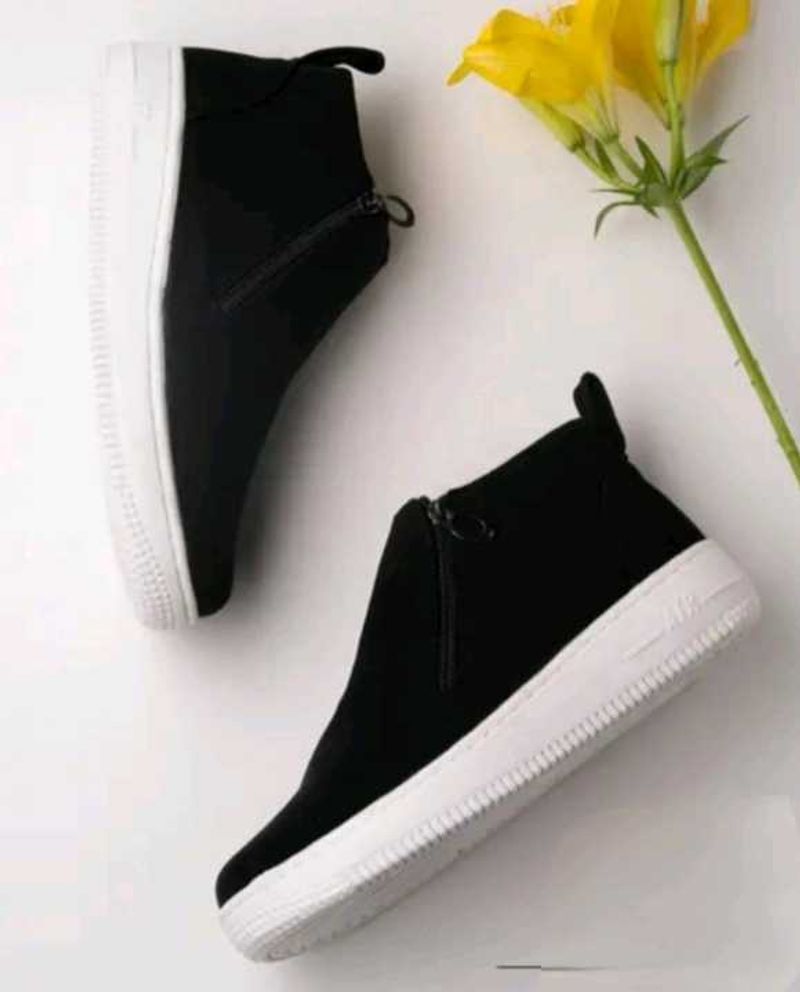 Ankle-length Boots With Zip Closure