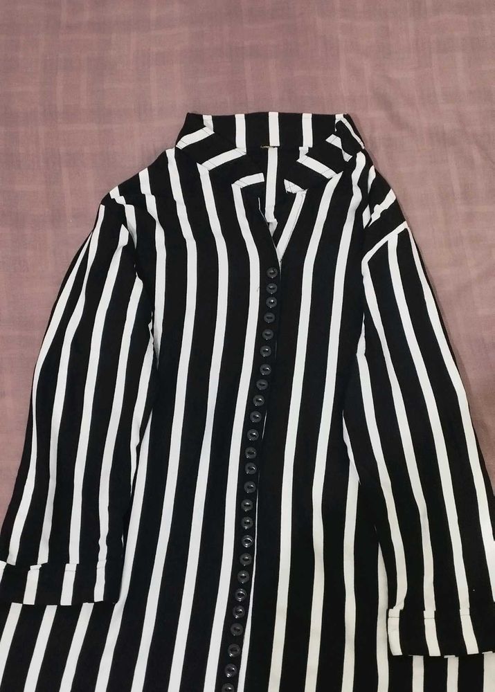 Striped Black &amp; White Top