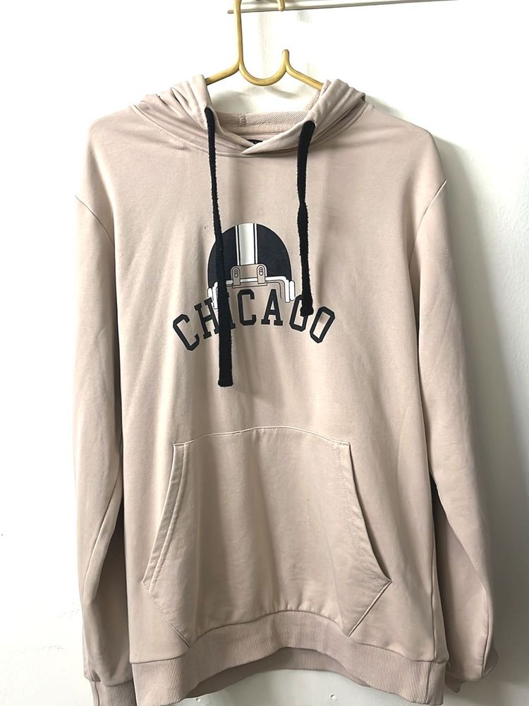 Chicago Graphic Hoodie- Hurry limited trend..