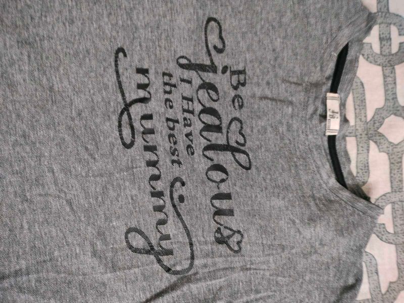 Gray &#34;Best Mummy&#34; Tee