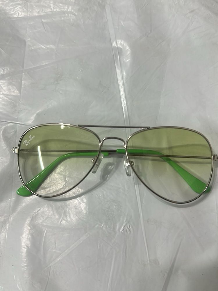 Ray-Ban Aviator Sunglasses (First copy)