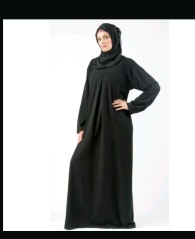 Elegant Black Nakab