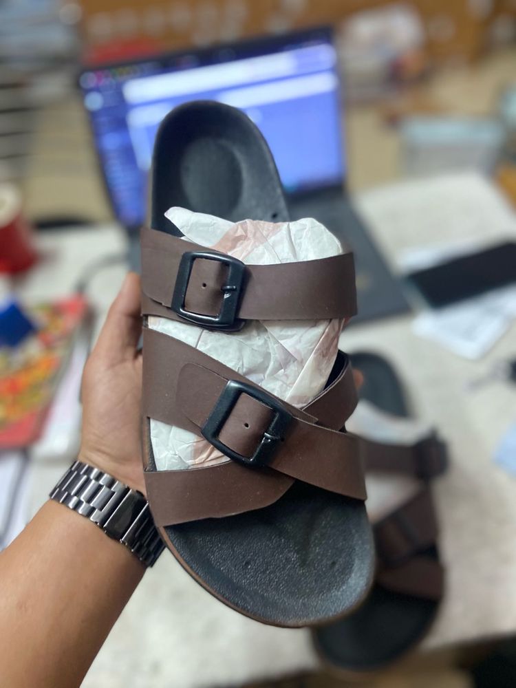 Stylish And Trending Slippers For Men