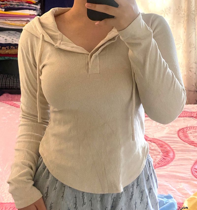 long sleeve beige top