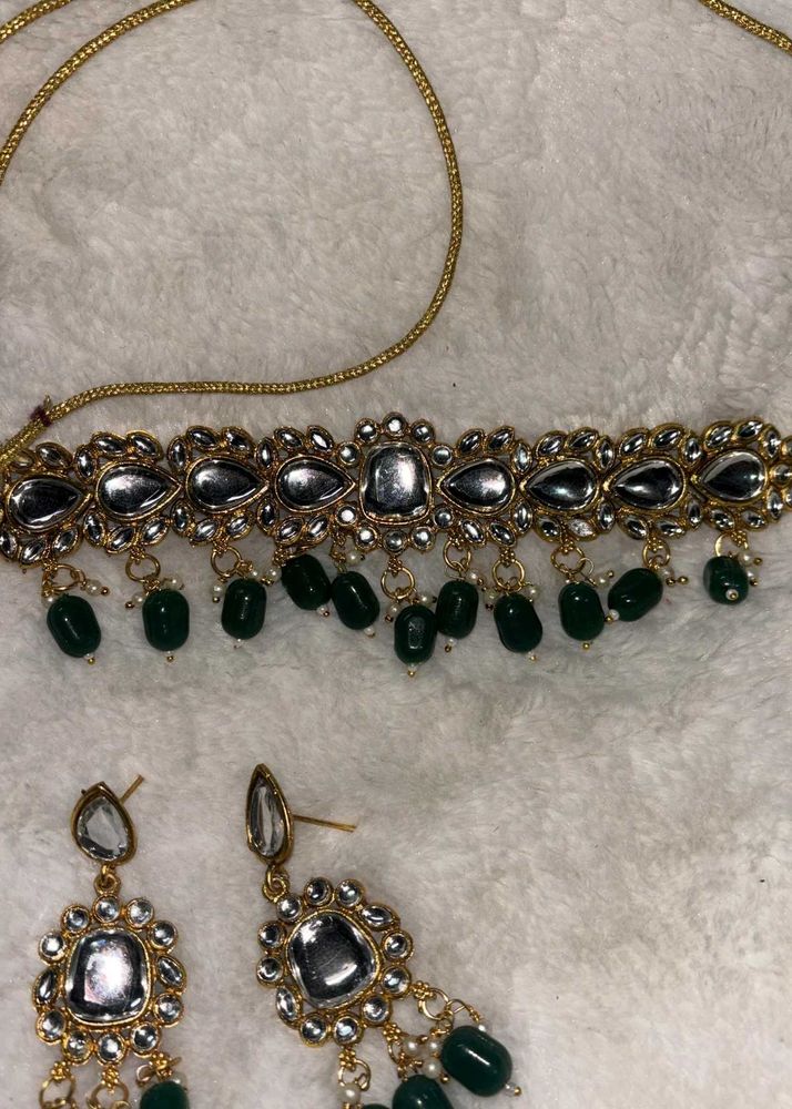 Elegant Green Kundan Jewelry Set