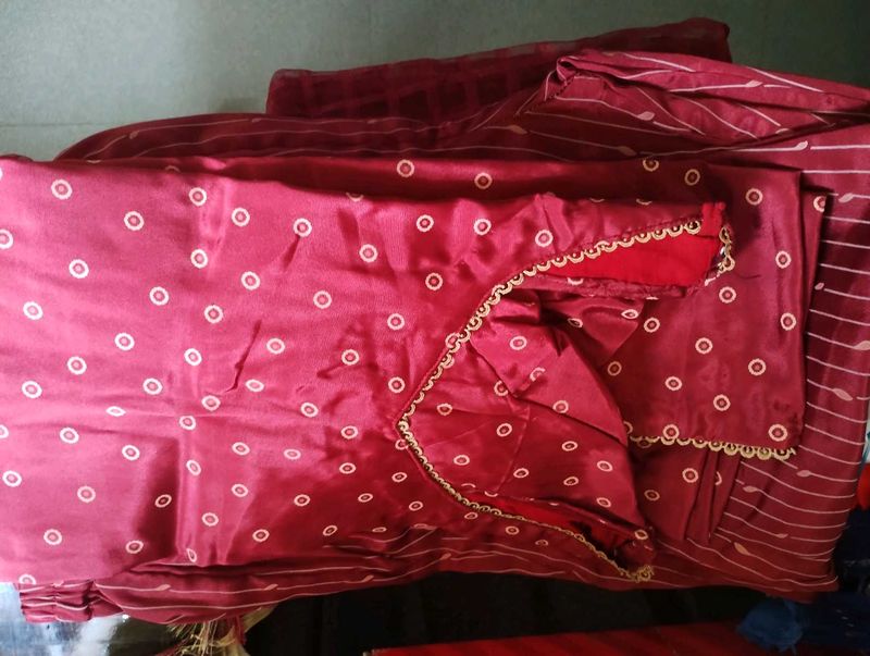 Kurti Pant Dupatta