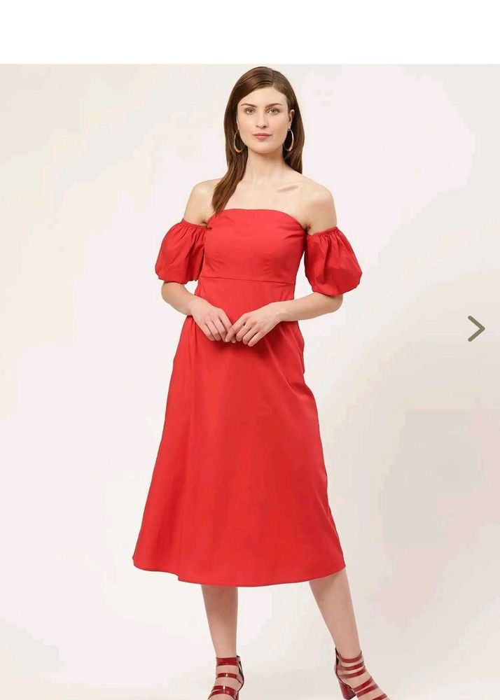 Chic Red Off-Shoulder Midi Dress