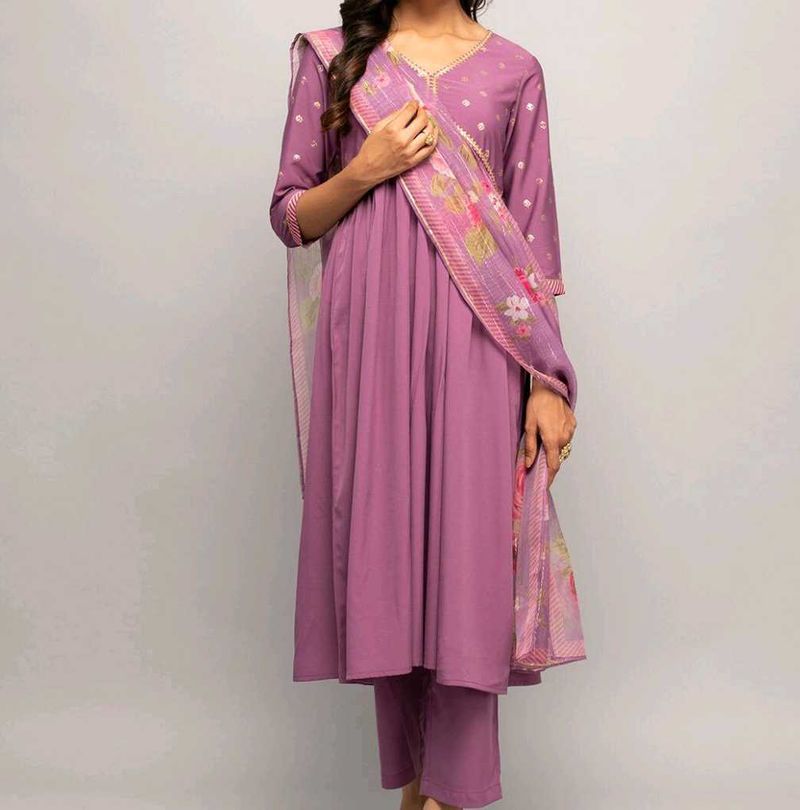 Elegant Purple Kurta Set