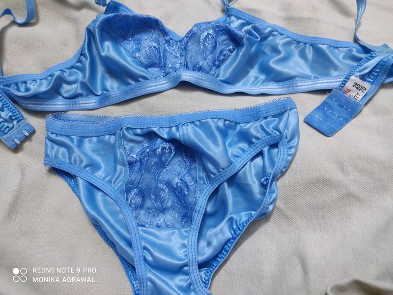Bra &amp; Panty Set
