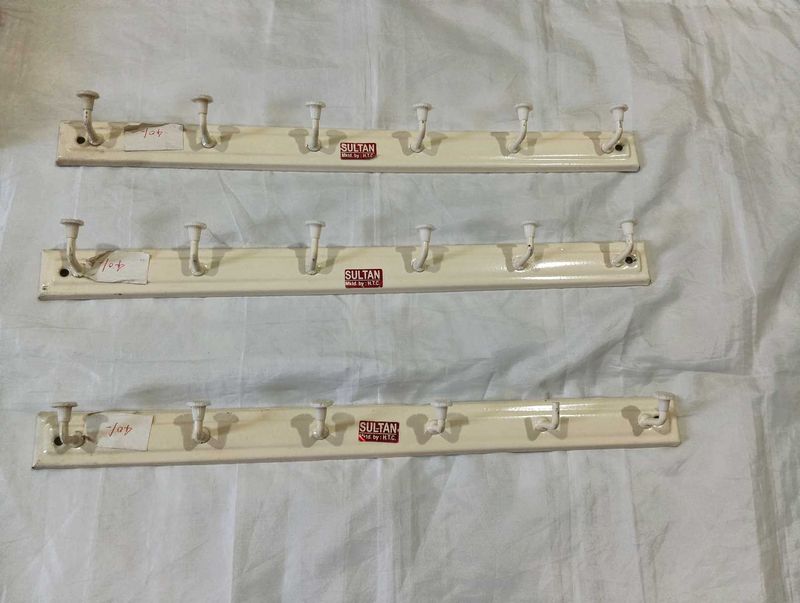 Sultan Coat Rack