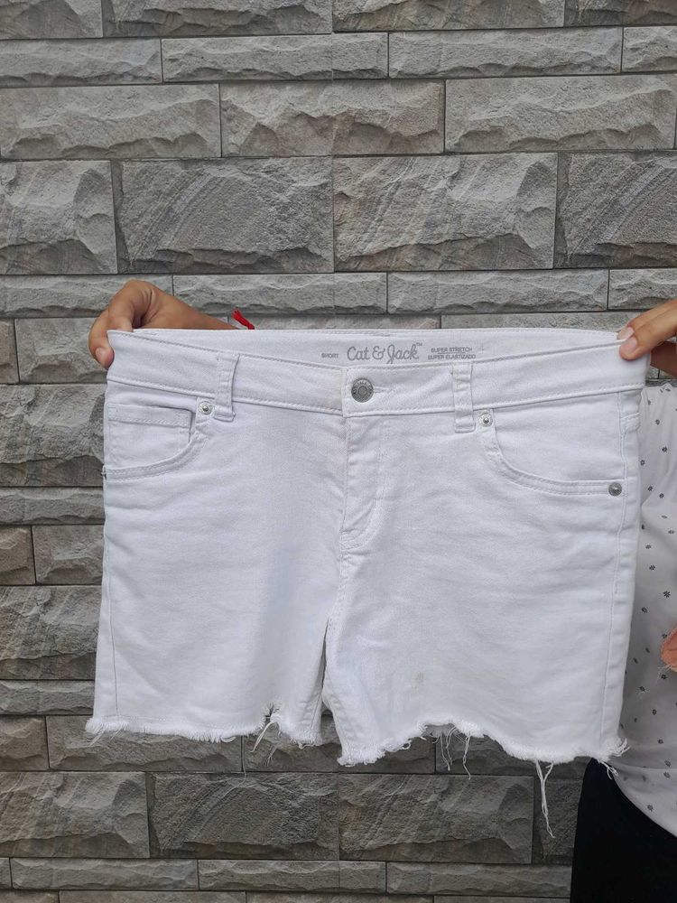✨ White Denim Shorts | Size S (28 Waist) ✨
