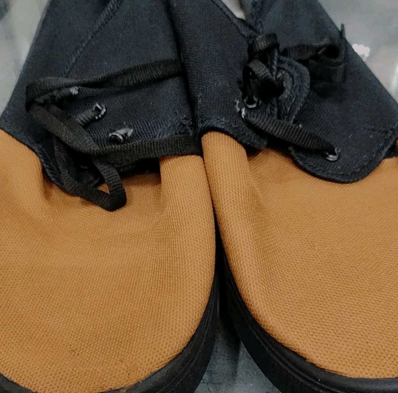 Trending Two-Tone Casual Sneakers