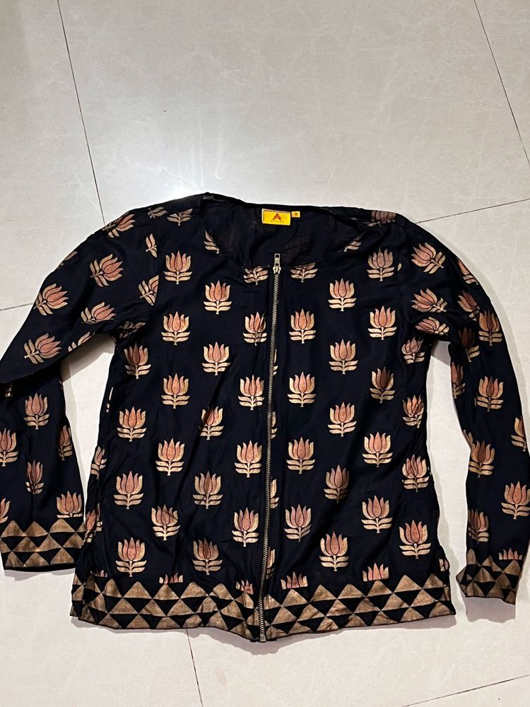 Stylish Black Floral Print Jacket