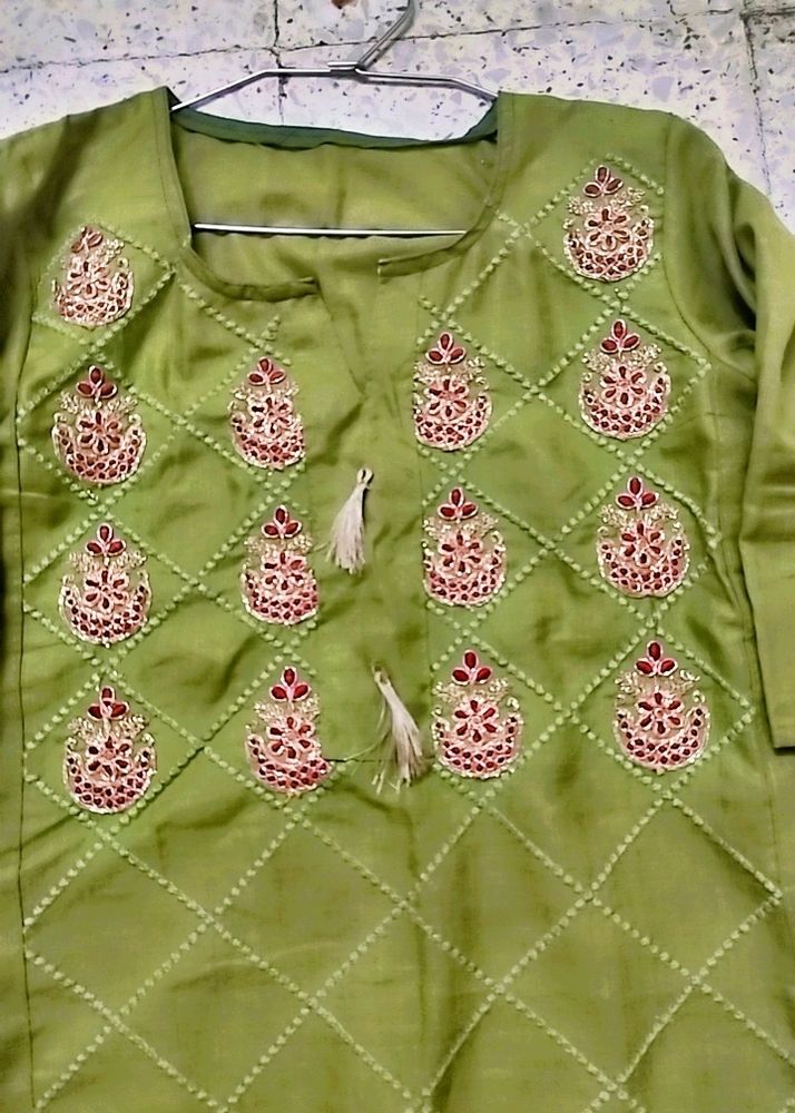 Beautiful Green Kurti