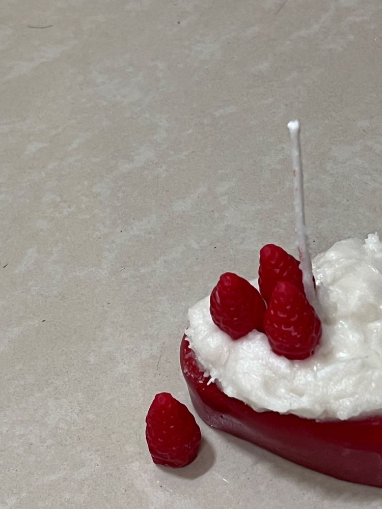 Strawberry Whipped Candle🍓