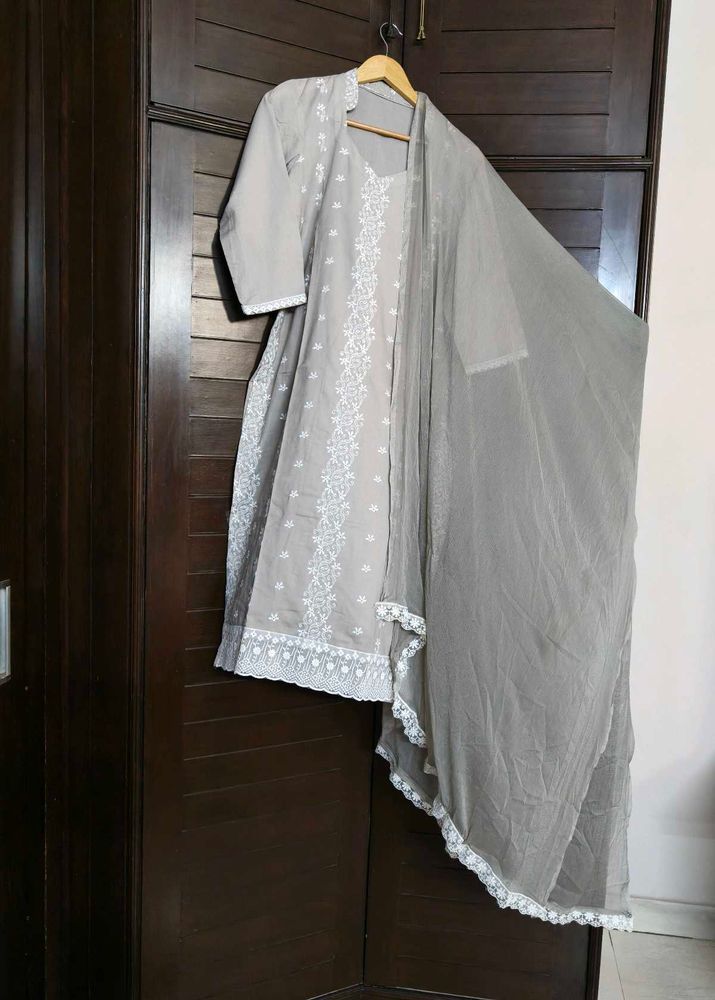 Women Grey Cotton Chikankari Embroidery Suit Set