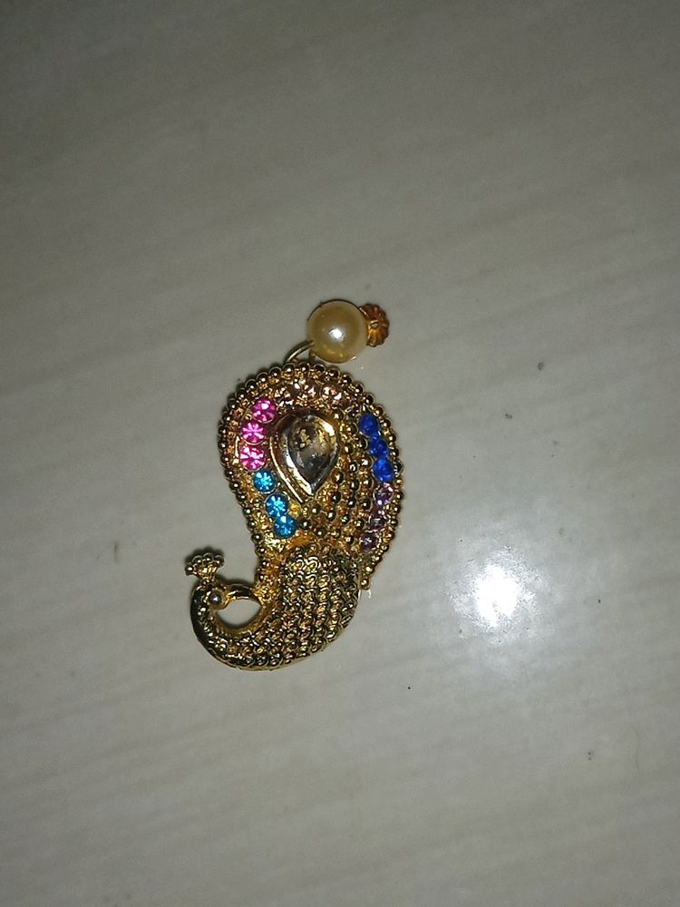 Safety Pin For Sarees
