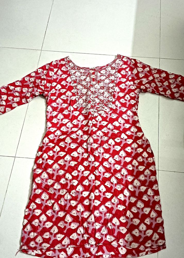 Beautiful Red kurti❤️