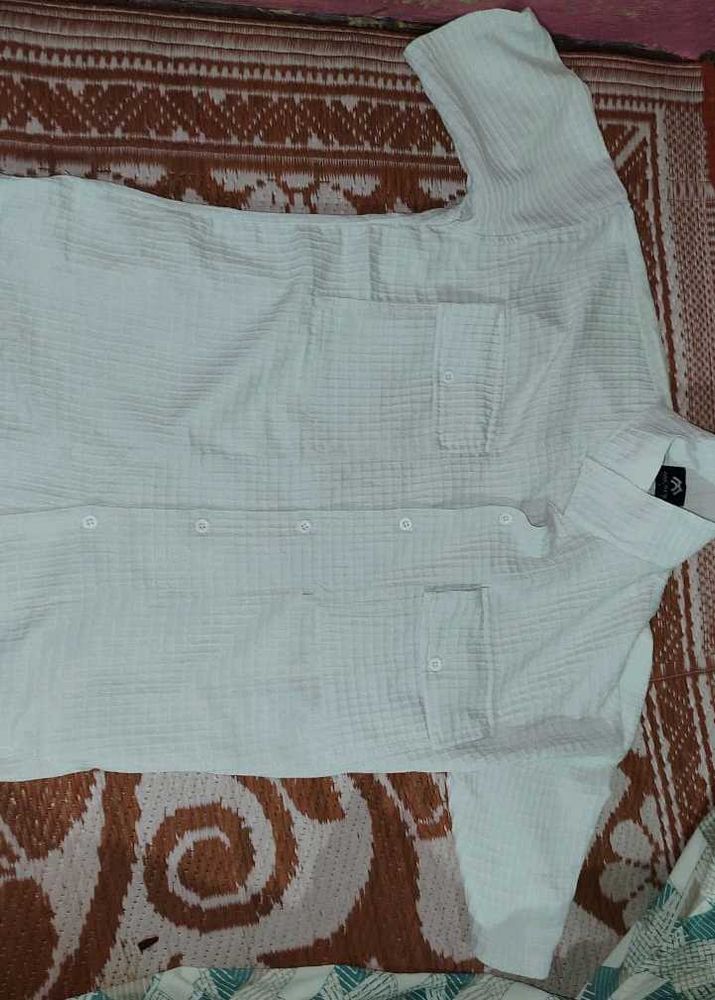 White Five Sleeve Shirt