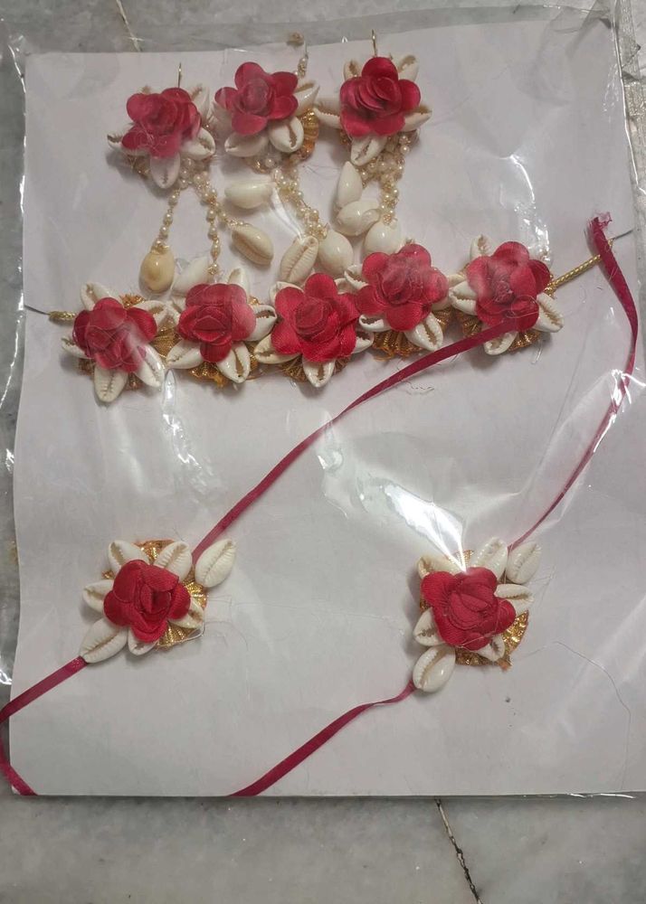 Floral Jewellery Set