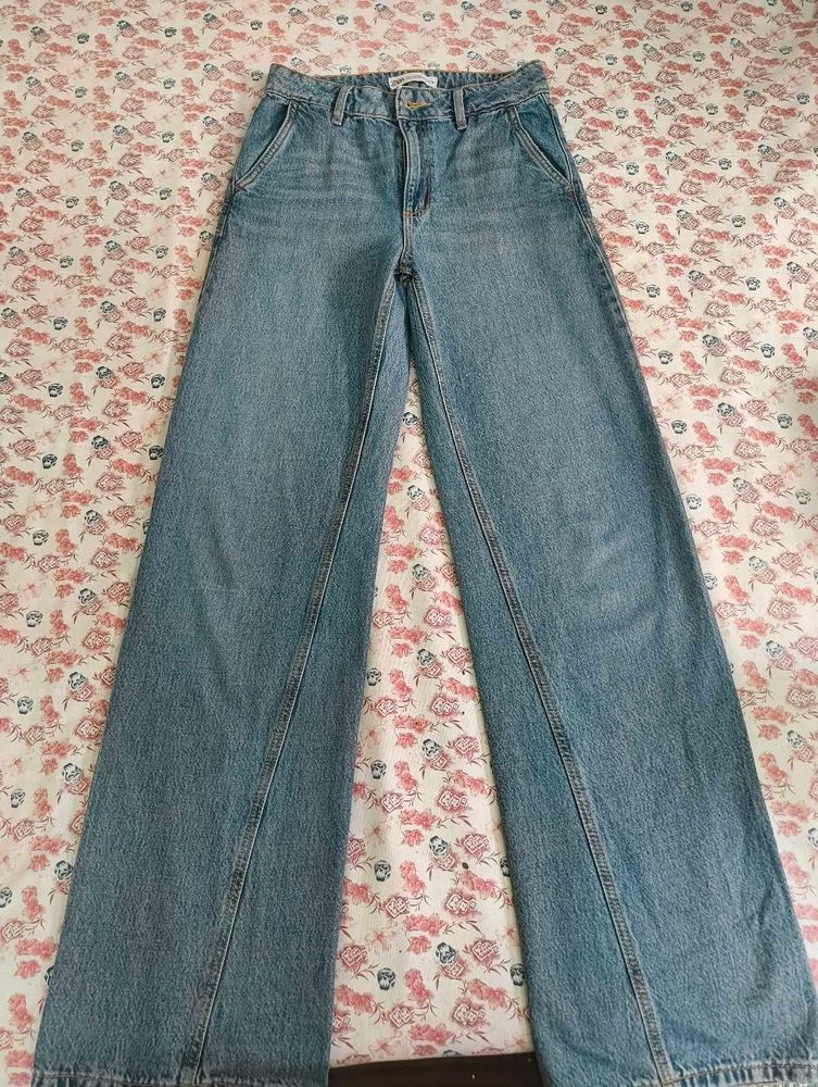 zara wide Leg Jeans - Size 28