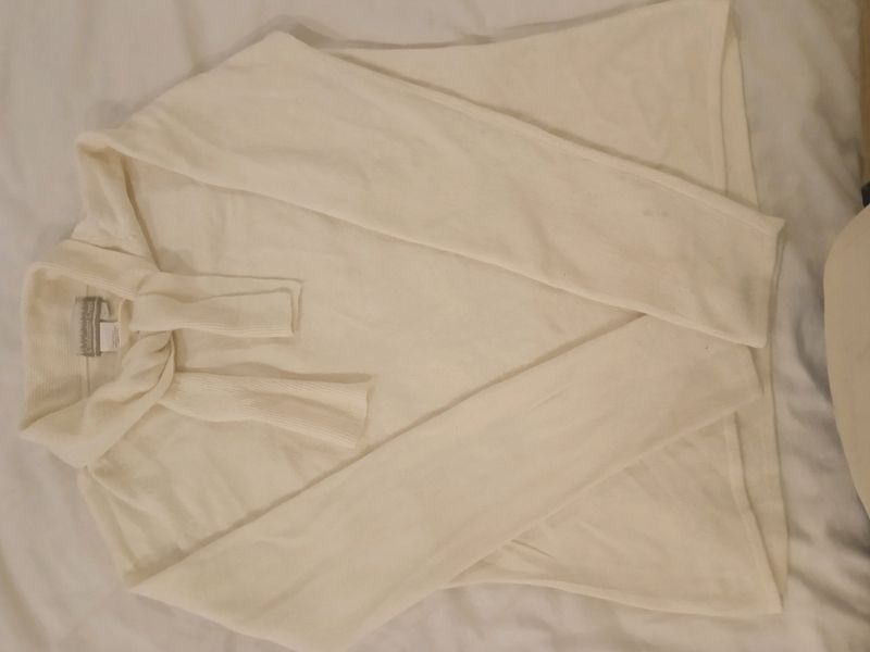 Soft Cotton Sweater ..